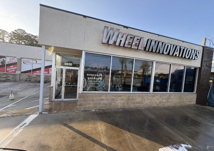 Commercial business before pressure washing
